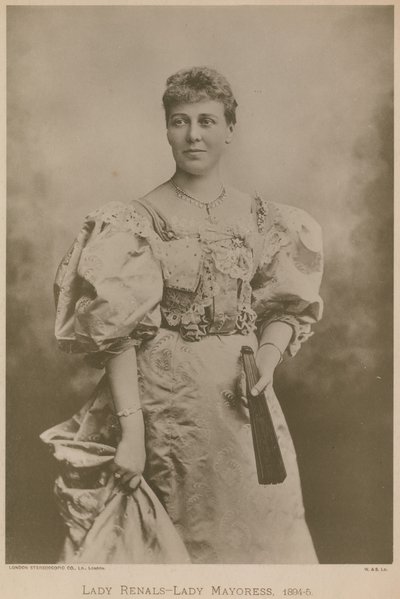 Lady Renals - Lady Mayoress, 1894-95 de English Photographer